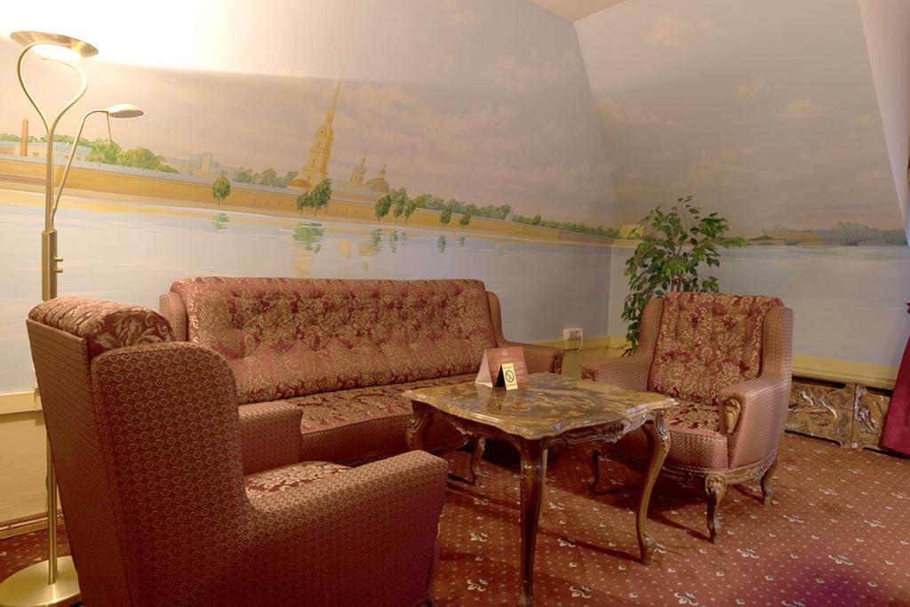 Club 27 Hotel Москва Стая снимка